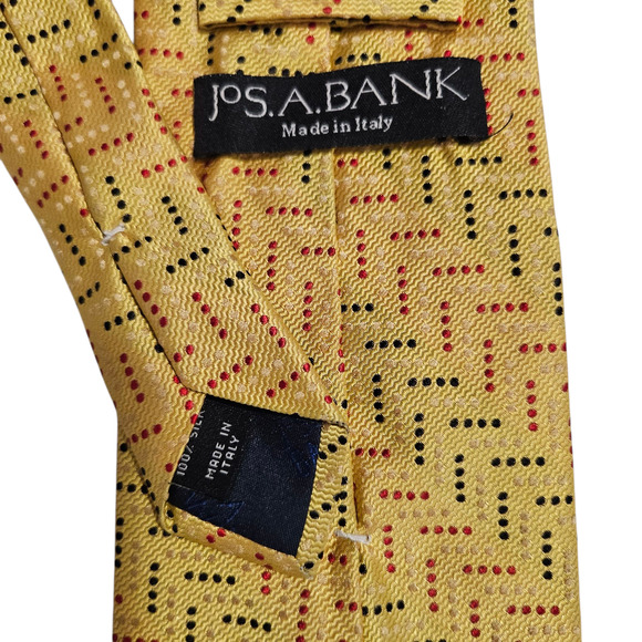 Jos. A. Bank Yellow Silk Tie Made in Italy Geometric Red Black Dot Pattern 3.75” - Picture 5 of 6